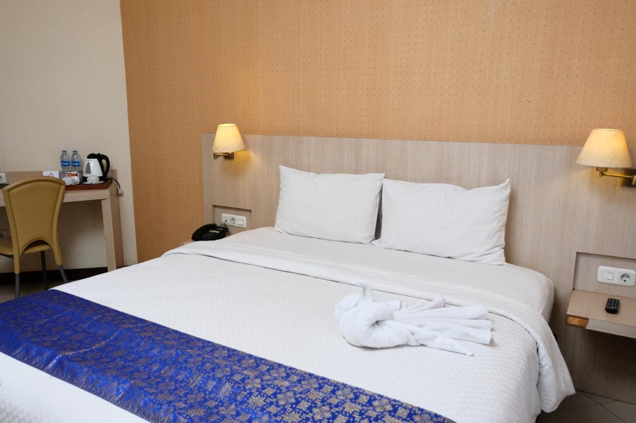 Rio City Hotel Палембанг Экстерьер фото