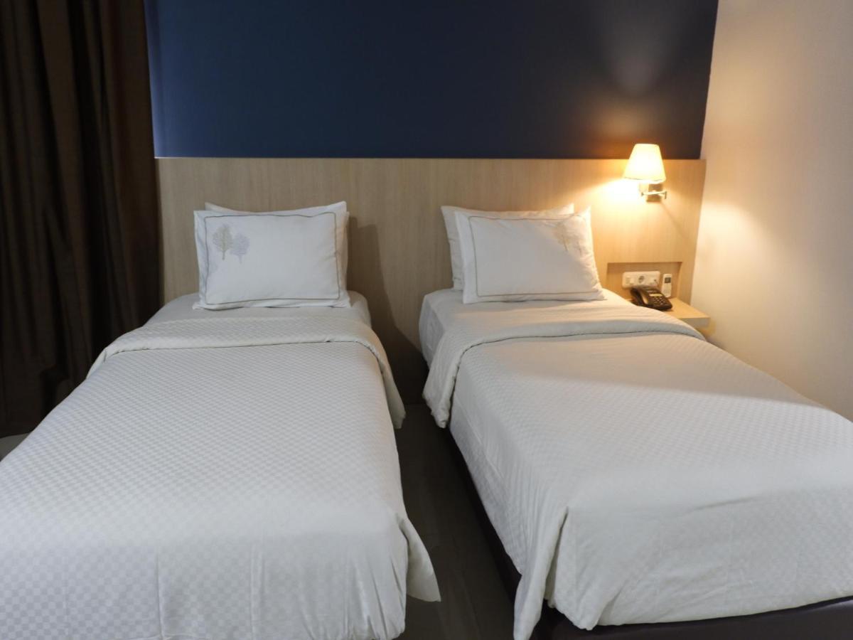 Rio City Hotel Палембанг Экстерьер фото