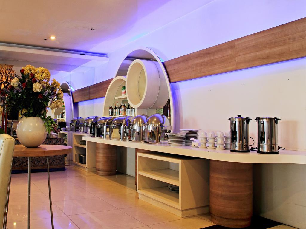 Rio City Hotel Палембанг Экстерьер фото